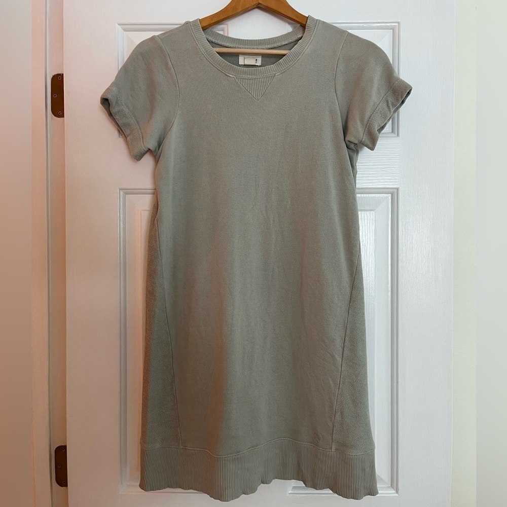 UpWest Light Gray/Green Knit Top